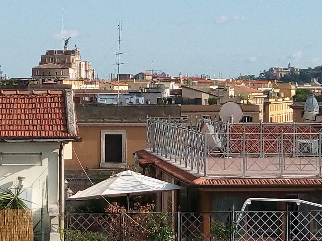 Apartment Near The Vatican Рим Номер фото