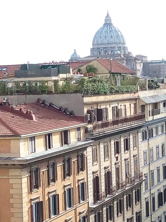 Apartment Near The Vatican Рим Номер фото