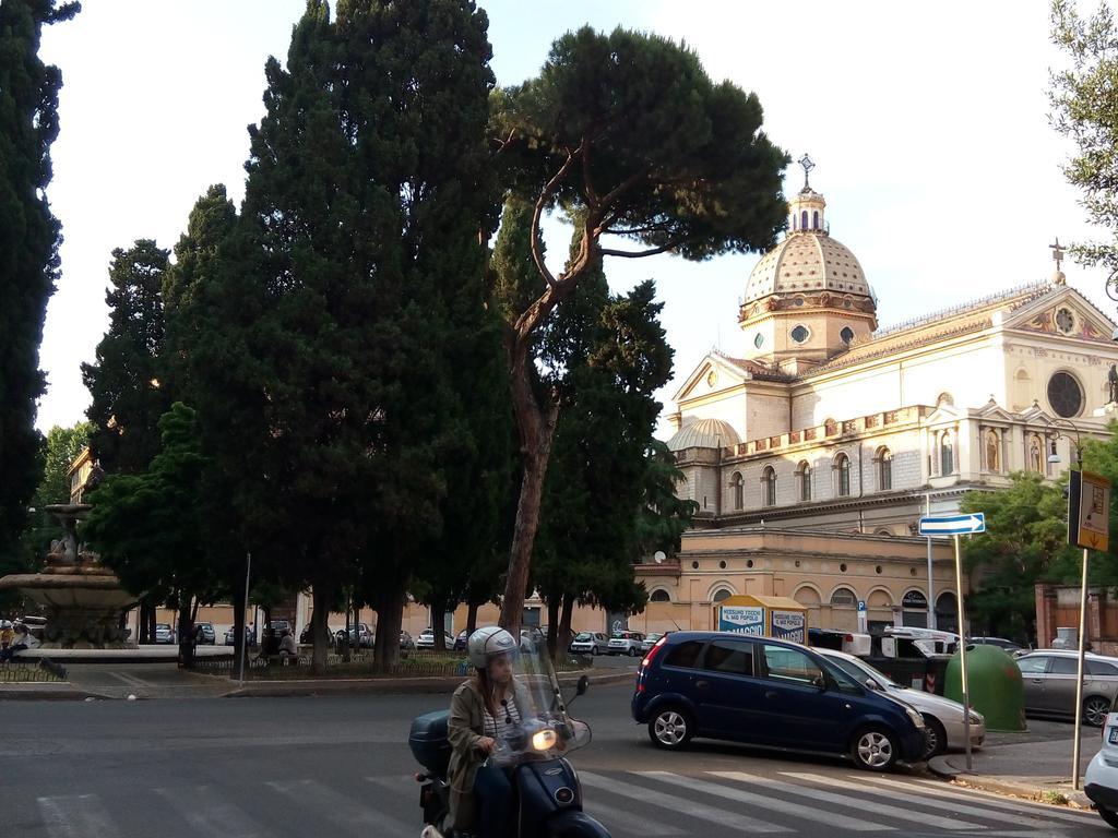 Apartment Near The Vatican Рим Номер фото