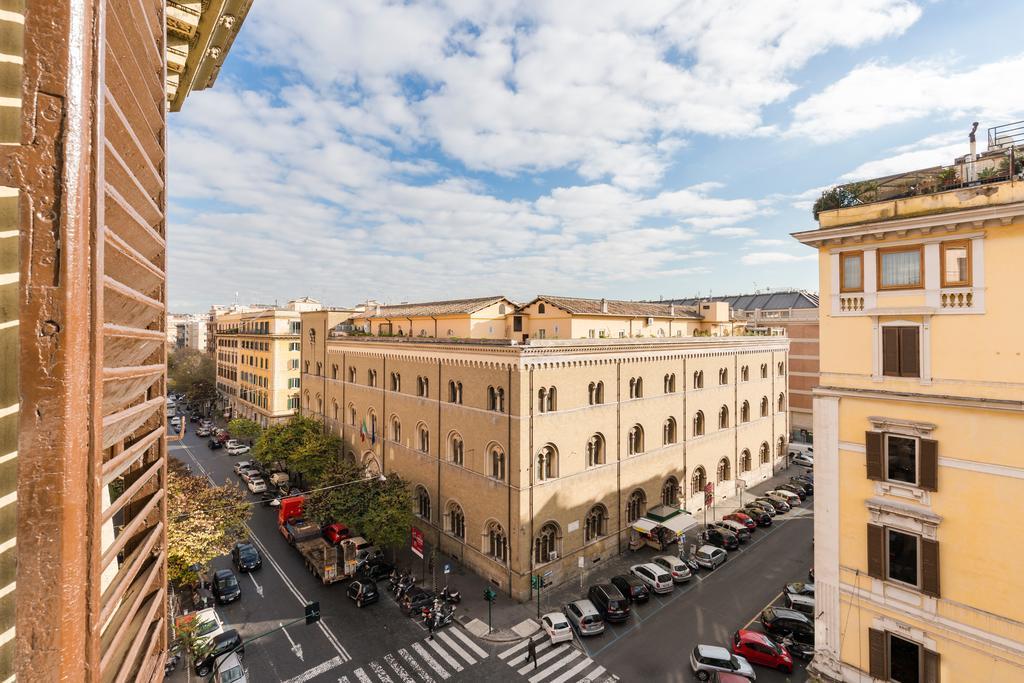Apartment Near The Vatican Рим Екстер'єр фото